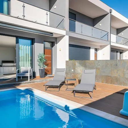 Alegre With Private Pool וילה